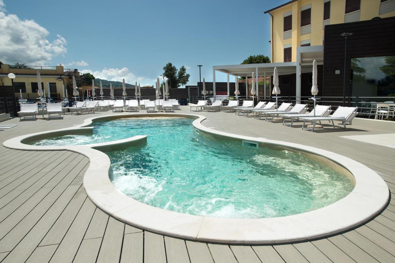 Hotel Ristorante Dante ตอร์จาโน ภายนอก รูปภาพ