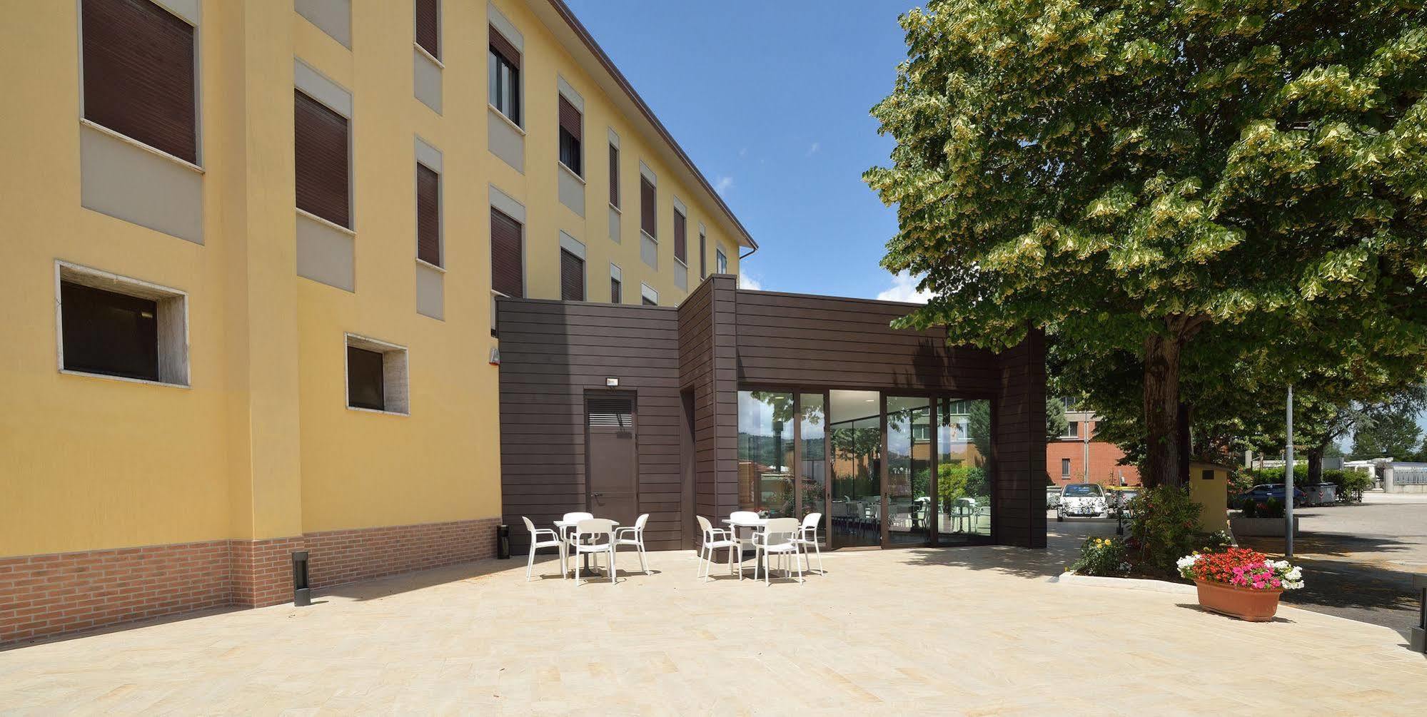 Hotel Ristorante Dante ตอร์จาโน ภายนอก รูปภาพ